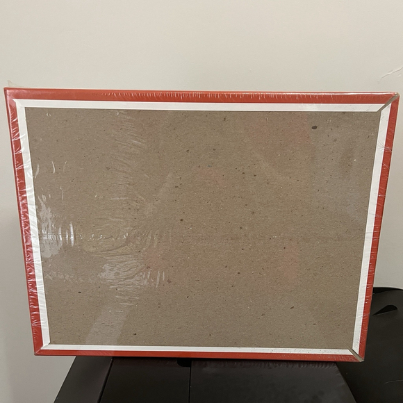 Canadian Guild Golden 750 Pieces Jigsaw Puzzle Butchart Gardens Brand New Sealed - Picture 5 of 8